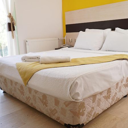 R+ Hotel By Rooms Cesme Ngoại thất bức ảnh