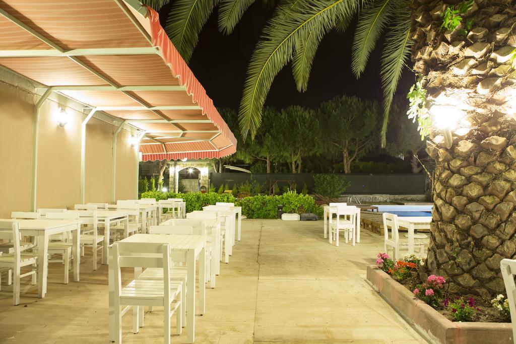 R+ Hotel By Rooms Cesme Ngoại thất bức ảnh