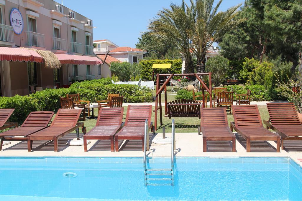 R+ Hotel By Rooms Cesme Ngoại thất bức ảnh