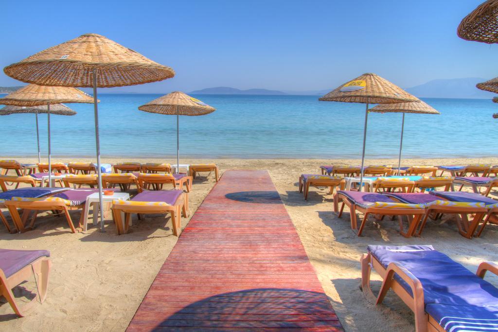 R+ Hotel By Rooms Cesme Ngoại thất bức ảnh