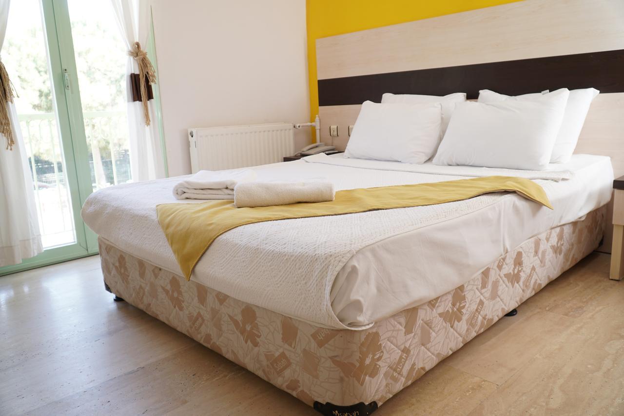 R+ Hotel By Rooms Cesme Ngoại thất bức ảnh