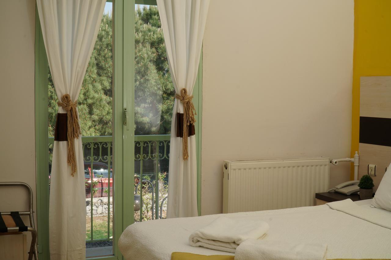 R+ Hotel By Rooms Cesme Ngoại thất bức ảnh