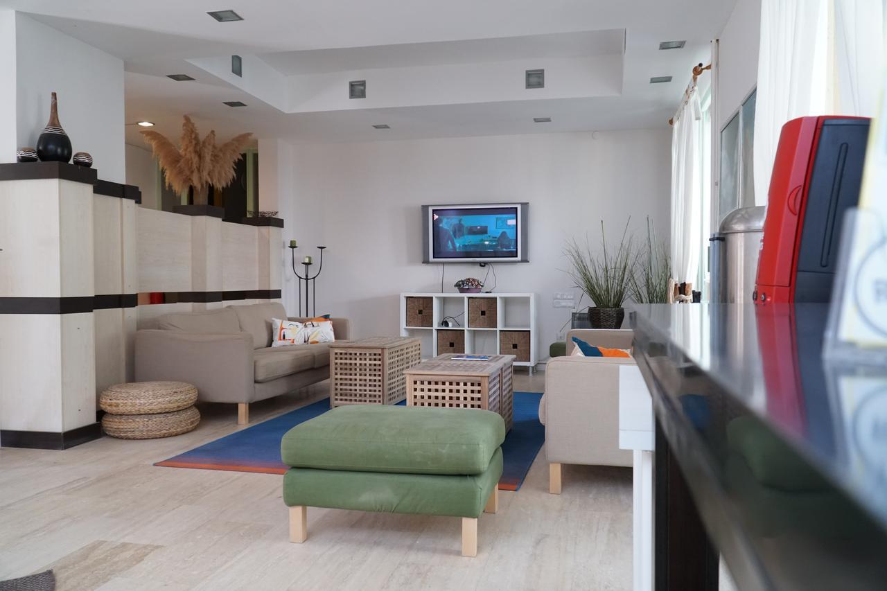 R+ Hotel By Rooms Cesme Ngoại thất bức ảnh